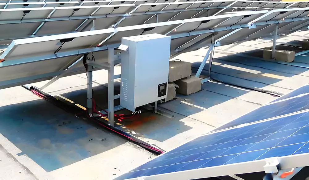  Difference of Micro-inverters and Series-inverters 