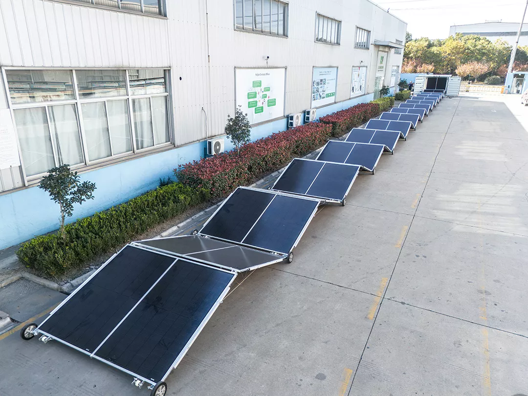 Ukraine 46kWp/50kWh Foldable Photovoltaic Container System