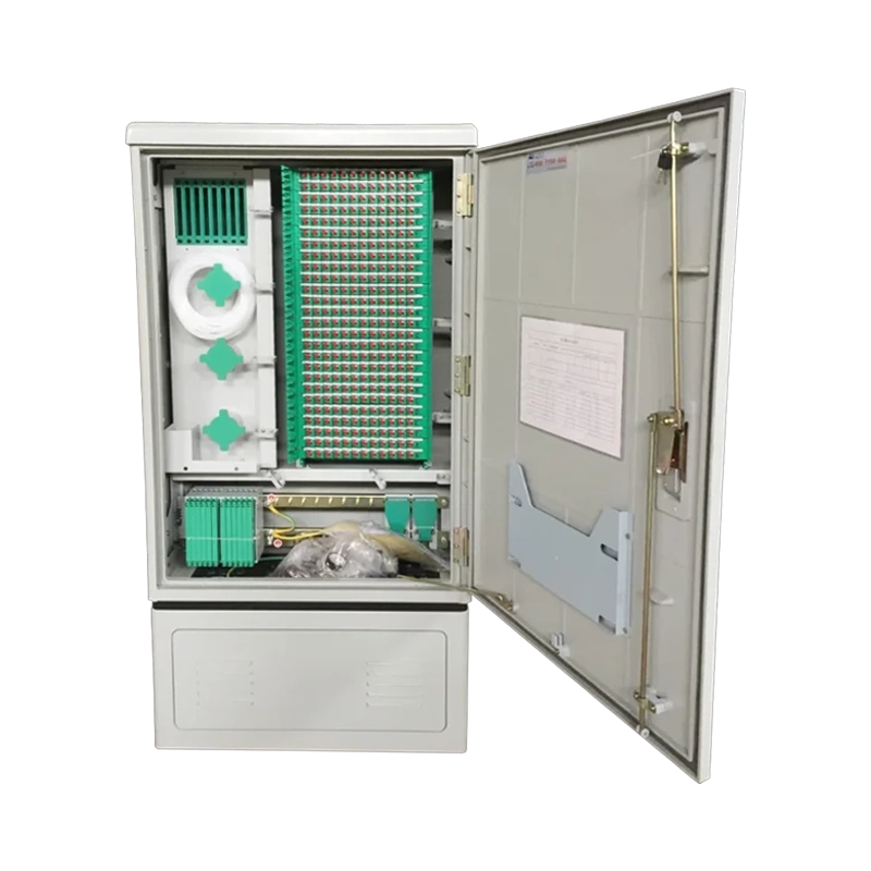 Box-type jumper-free optical cable transfer box (SMC)