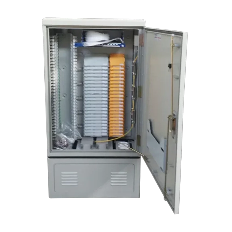 Plug-in jumper-free optical cable transfer box (SMC)