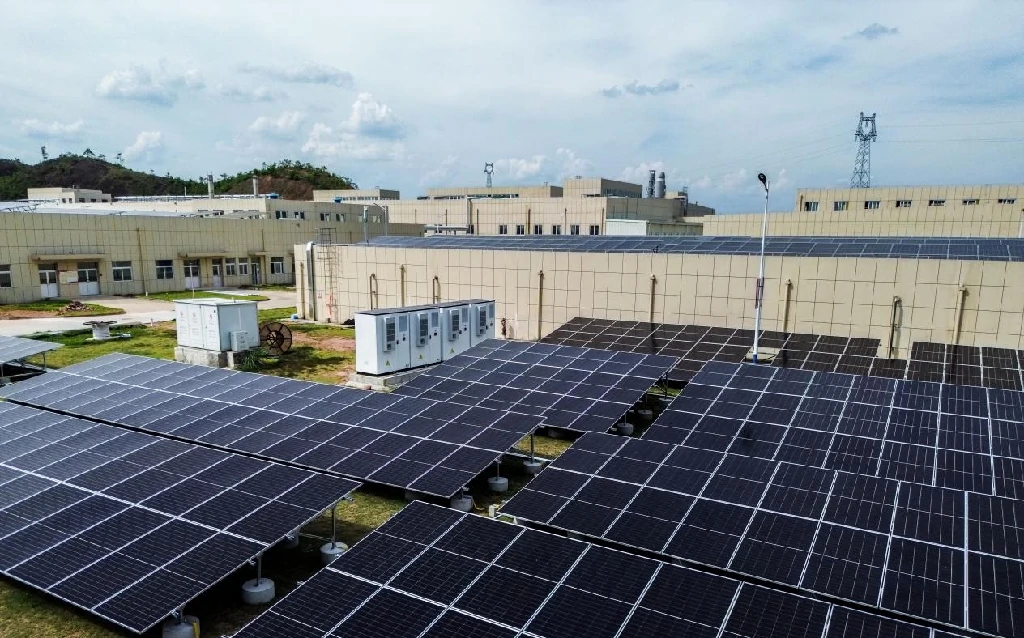  Trump Sparks New Controversy: Solar and Wind Projects Could Face an “Emergency Brake” 