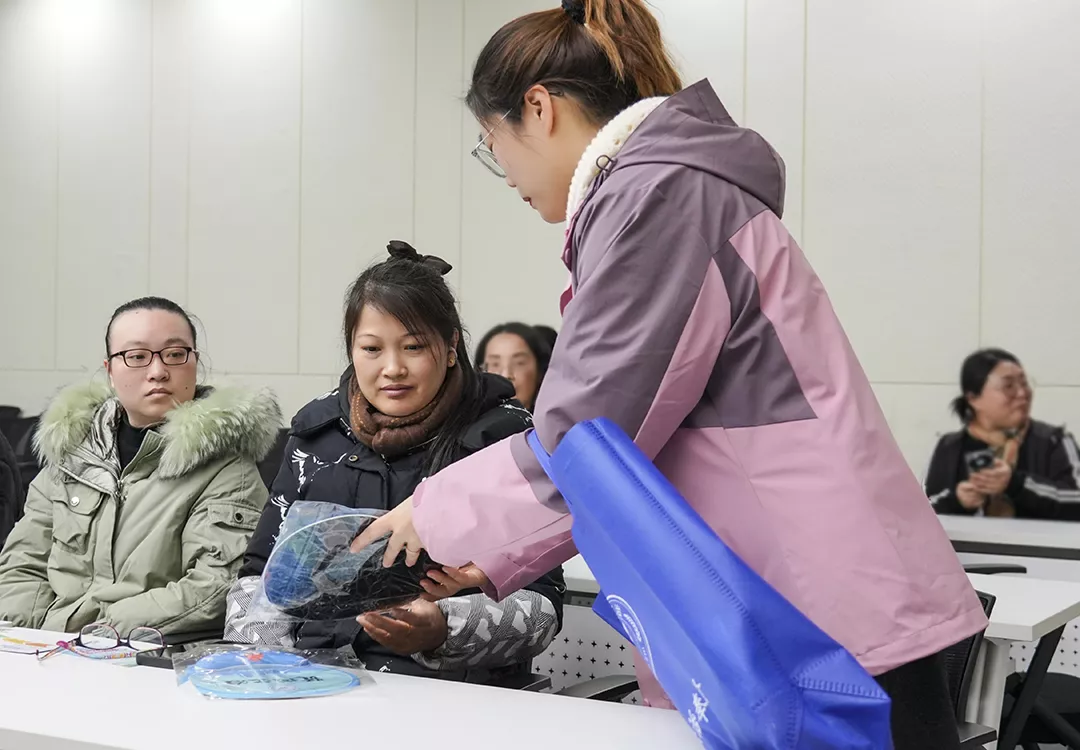 Qingcun Government Conducts Special Lecture on Anti-Telecom and Online Fraud Security at Our Company